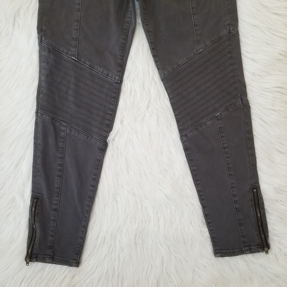 AMERICAN EAGLE Super Stretch Jegging Jeans Dark Gray Color, Size 10 Short. - Picture 4 of 13